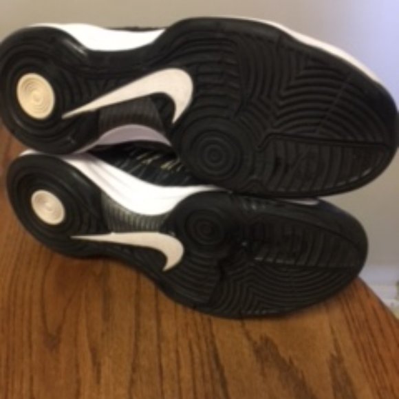 Nike Hyperdunk 2012 Size 7 - Picture 4 of 8